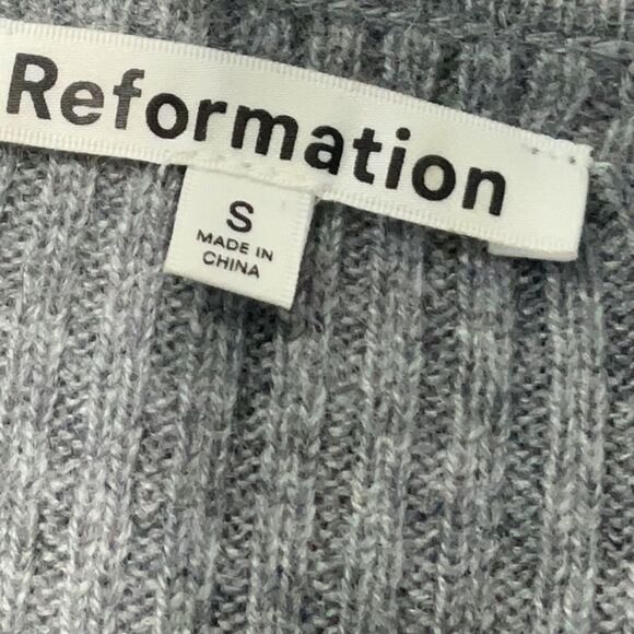 Reformation Hart Cashmere Sweater Grey ribbed Balloon Sleeve Small - Picture 5 of 8